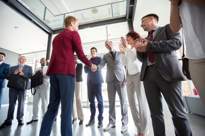 Przywództwo we wdrożeniu strategii i zarządzania zmianami