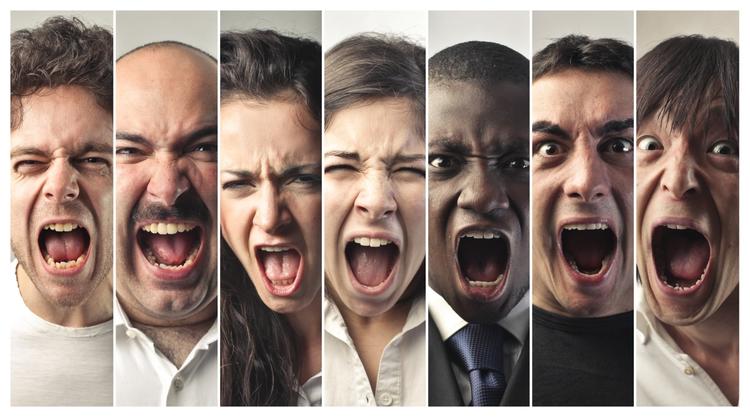 Polecanie znajomych Headhunterowi - Rynek pracy