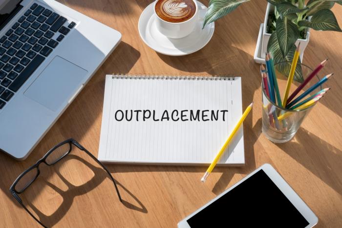 Outplacement jako element strategii Employer Branding - Trendy HR
